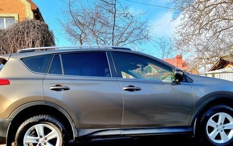 Toyota RAV4, 2014 год, 1 970 000 рублей, 6 фотография