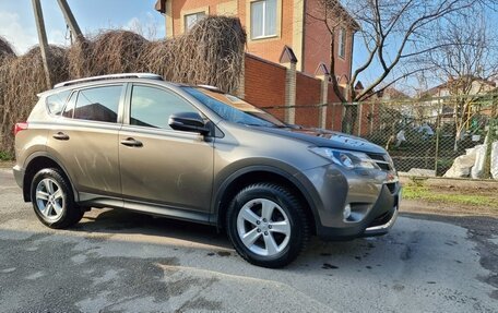 Toyota RAV4, 2014 год, 1 970 000 рублей, 7 фотография