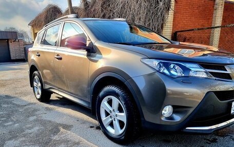 Toyota RAV4, 2014 год, 1 970 000 рублей, 8 фотография