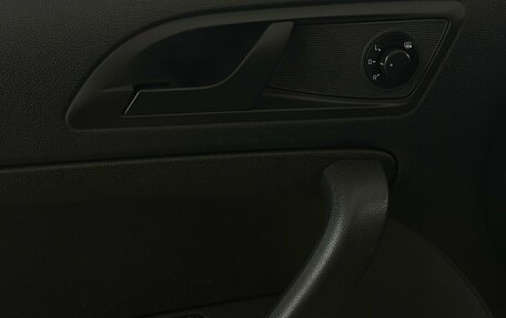 Skoda Yeti I рестайлинг, 2018 год, 1 415 000 рублей, 8 фотография