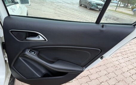 Mercedes-Benz GLA, 2016 год, 1 890 000 рублей, 10 фотография