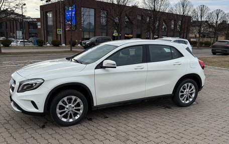 Mercedes-Benz GLA, 2016 год, 1 890 000 рублей, 2 фотография