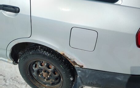 Nissan Wingroad III, 2000 год, 220 000 рублей, 3 фотография