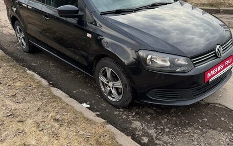 Volkswagen Polo VI (EU Market), 2015 год, 970 000 рублей, 9 фотография