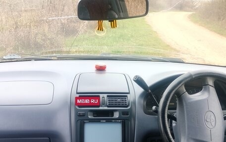 Toyota Ipsum II, 1997 год, 350 000 рублей, 10 фотография