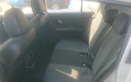 Nissan Tiida, 2008 год, 750 000 рублей, 8 фотография