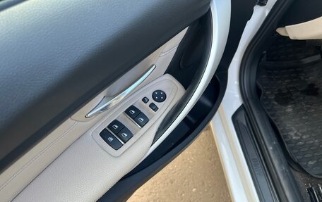 BMW 3 серия, 2017 год, 3 000 000 рублей, 13 фотография