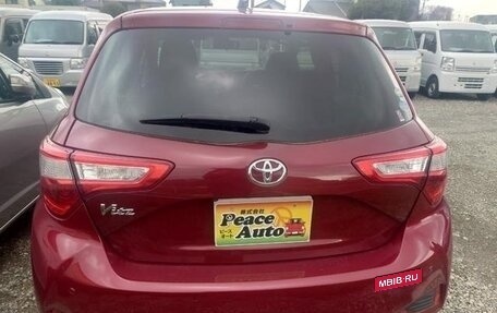 Toyota Vitz, 2020 год, 994 000 рублей, 5 фотография