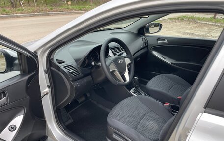 Hyundai Solaris II рестайлинг, 2015 год, 745 000 рублей, 10 фотография