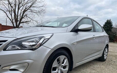 Hyundai Solaris II рестайлинг, 2015 год, 745 000 рублей, 8 фотография
