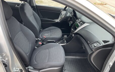 Hyundai Solaris II рестайлинг, 2015 год, 745 000 рублей, 13 фотография