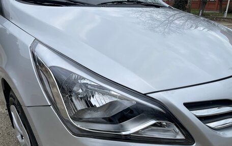 Hyundai Solaris II рестайлинг, 2015 год, 745 000 рублей, 34 фотография