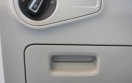 Volkswagen Tiguan II, 2017 год, 3 000 000 рублей, 13 фотография