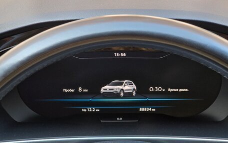 Volkswagen Tiguan II, 2017 год, 3 000 000 рублей, 27 фотография