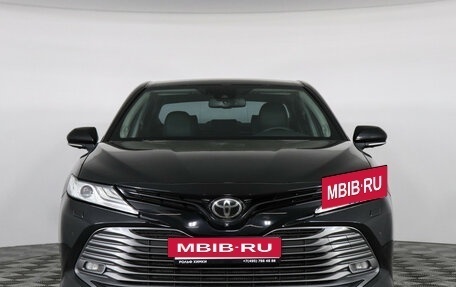 Toyota Camry, 2018 год, 3 197 000 рублей, 2 фотография