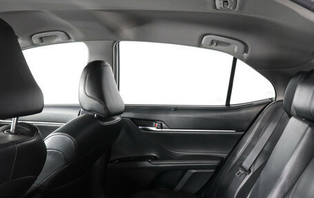 Toyota Camry, 2018 год, 3 197 000 рублей, 12 фотография