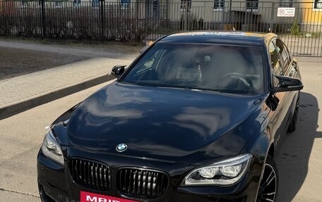 BMW 7 серия, 2013 год, 2 230 000 рублей, 6 фотография
