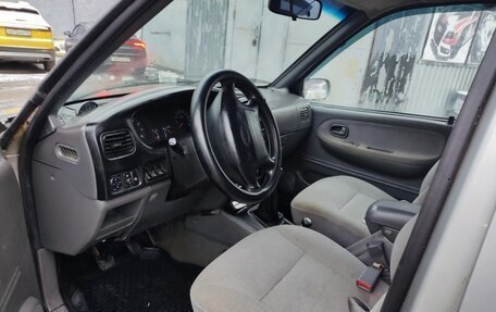 KIA Sportage IV рестайлинг, 2003 год, 253 000 рублей, 5 фотография