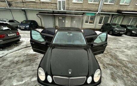 Mercedes-Benz E-Класс, 2004 год, 650 000 рублей, 4 фотография
