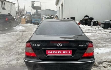 Mercedes-Benz E-Класс, 2004 год, 650 000 рублей, 9 фотография