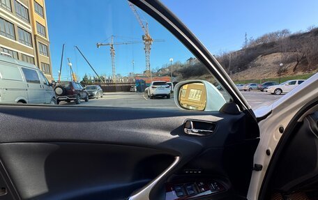 Lexus IS II рестайлинг 2, 2008 год, 1 400 000 рублей, 14 фотография