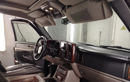 Chevrolet Tahoe II, 2001 год, 950 000 рублей, 13 фотография