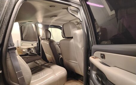 Chevrolet Tahoe II, 2001 год, 950 000 рублей, 16 фотография