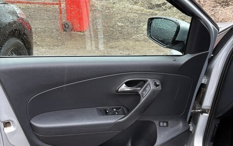 Volkswagen Polo VI (EU Market), 2015 год, 1 020 000 рублей, 6 фотография