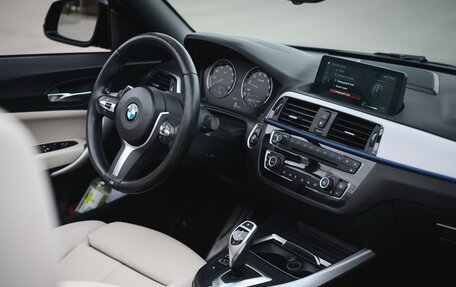 BMW 2 серия F22, 2018 год, 2 990 000 рублей, 5 фотография