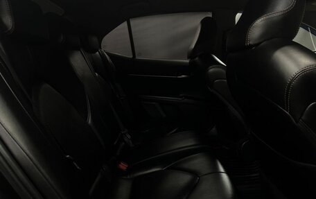 Toyota Camry, 2018 год, 2 599 999 рублей, 18 фотография