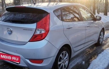 Hyundai Solaris II рестайлинг, 2013 год, 620 000 рублей, 5 фотография