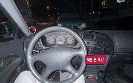 Mitsubishi Mirage VI рестайлинг, 1998 год, 190 000 рублей, 5 фотография