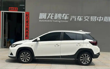 Toyota Yaris XP150 рестайлинг, 2023 год, 1 200 888 рублей, 5 фотография