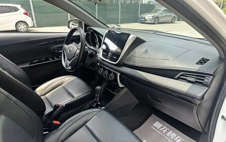 Toyota Yaris XP150 рестайлинг, 2023 год, 1 200 888 рублей, 16 фотография