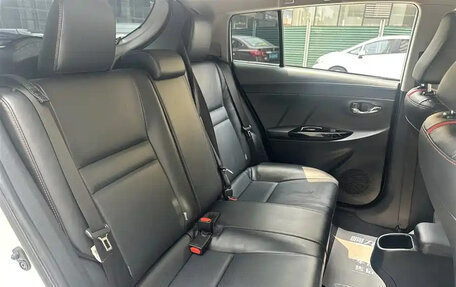 Toyota Yaris XP150 рестайлинг, 2023 год, 1 200 888 рублей, 15 фотография