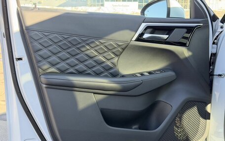 Mitsubishi Outlander, 2023 год, 3 880 000 рублей, 13 фотография