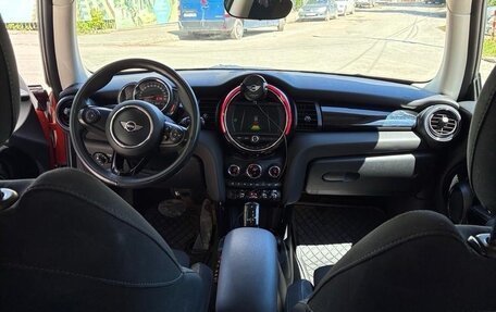 MINI Hatch, 2018 год, 2 450 000 рублей, 5 фотография