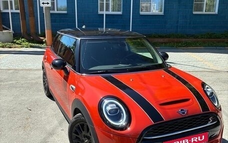 MINI Hatch, 2018 год, 2 450 000 рублей, 1 фотография