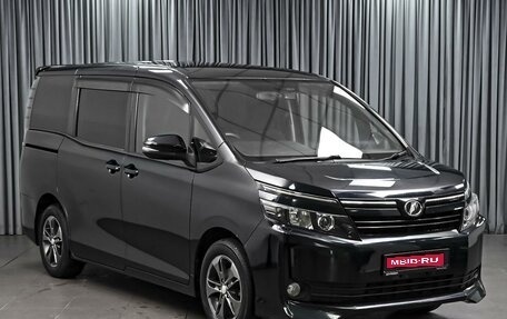Toyota Voxy III, 2014 год, 1 859 000 рублей, 1 фотография