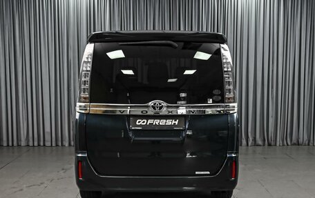 Toyota Voxy III, 2014 год, 1 859 000 рублей, 4 фотография