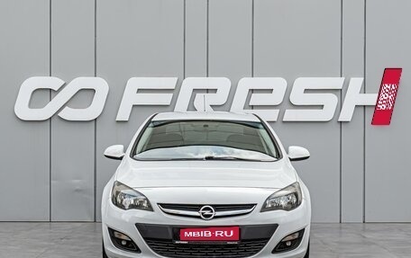 Opel Astra J, 2014 год, 1 120 000 рублей, 3 фотография