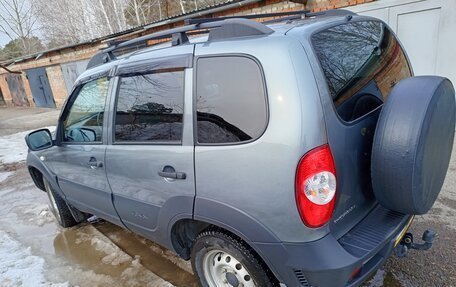 Chevrolet Niva I рестайлинг, 2019 год, 799 999 рублей, 3 фотография