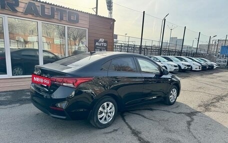 Hyundai Solaris II рестайлинг, 2017 год, 1 369 000 рублей, 10 фотография