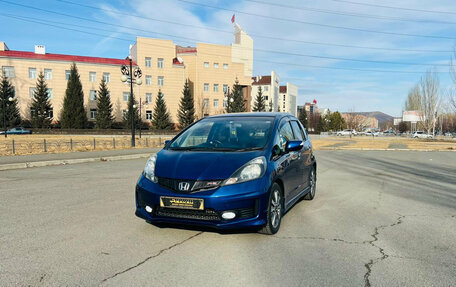 Honda Fit III, 2012 год, 1 099 000 рублей, 2 фотография