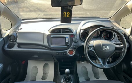 Honda Fit III, 2012 год, 1 099 000 рублей, 15 фотография