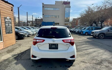 Toyota Vitz, 2019 год, 1 059 000 рублей, 8 фотография