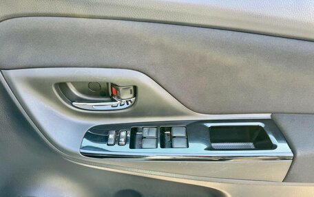 Toyota Vitz, 2019 год, 1 059 000 рублей, 17 фотография