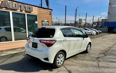 Toyota Vitz, 2019 год, 1 059 000 рублей, 9 фотография