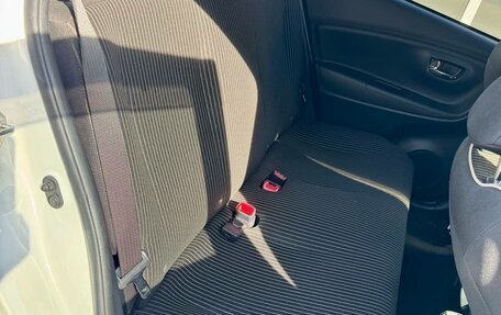 Toyota Vitz, 2019 год, 1 059 000 рублей, 20 фотография