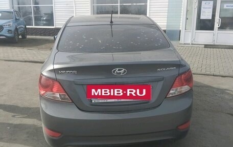 Hyundai Solaris II рестайлинг, 2012 год, 635 000 рублей, 3 фотография